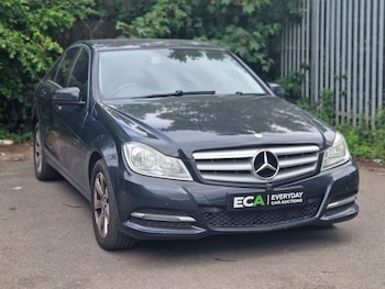 Used Mercedes-Benz C Class 2013 for sale - 78931542: Photo