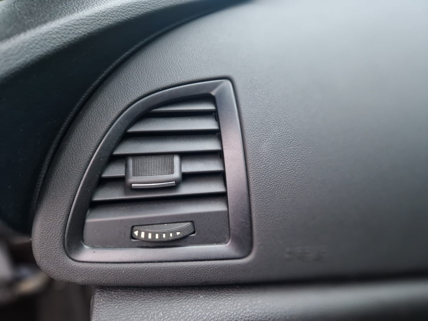 Used Vauxhall Astra 2012 for sale - 76882042: Photo 22