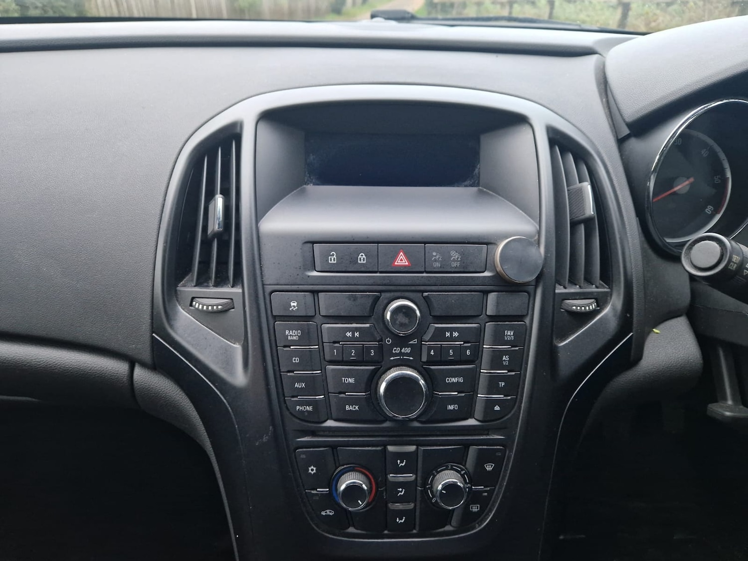 Used Vauxhall Astra 2012 for sale - 76882042: Photo 27