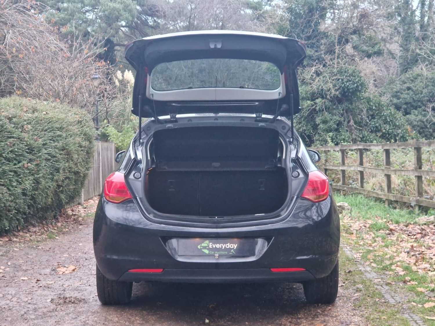 Used Vauxhall Astra 2012 for sale - 76882042: Photo 8