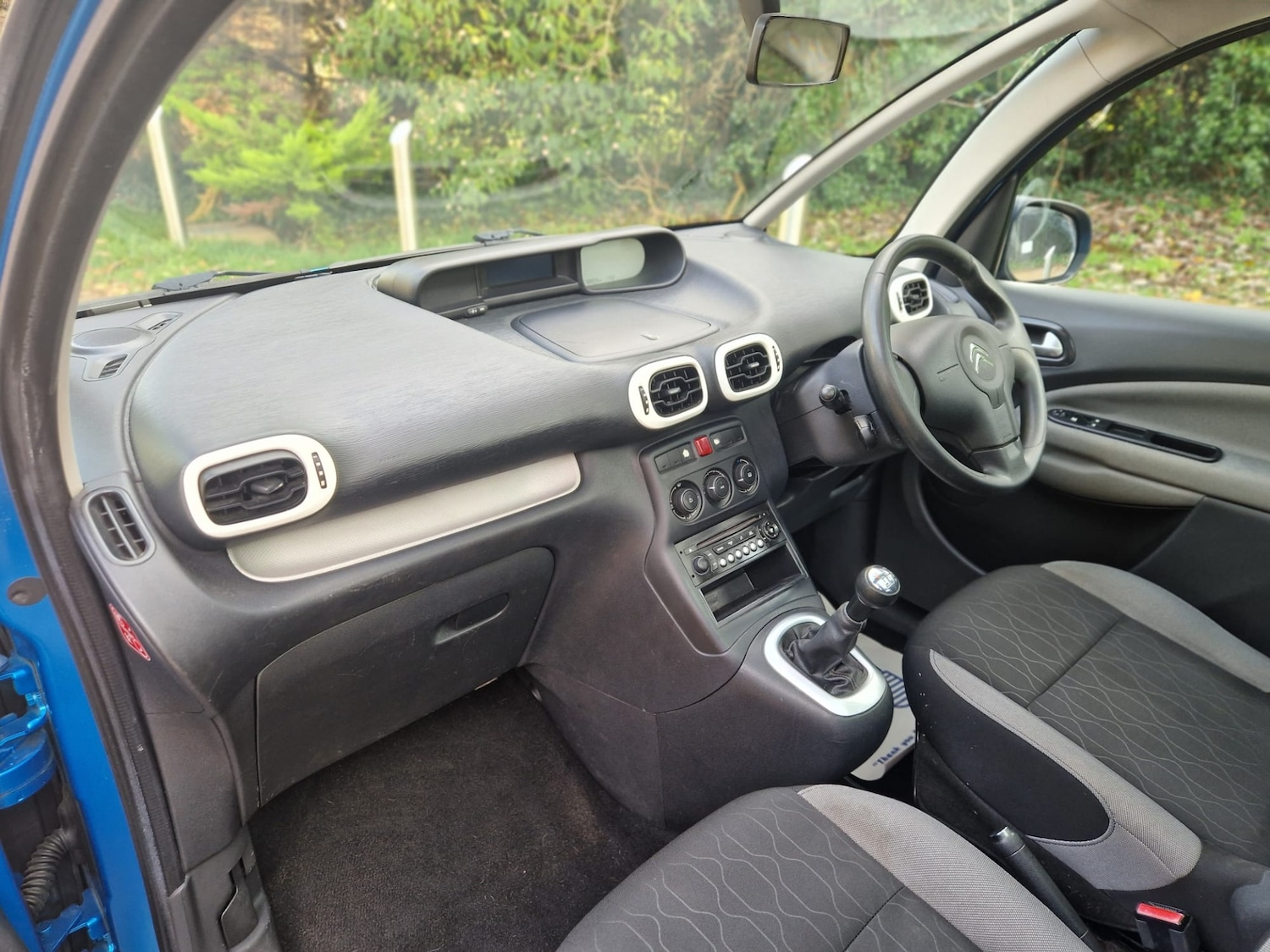 Used Citroen C3 Picasso 2014 for sale - 76555269: Photo 9