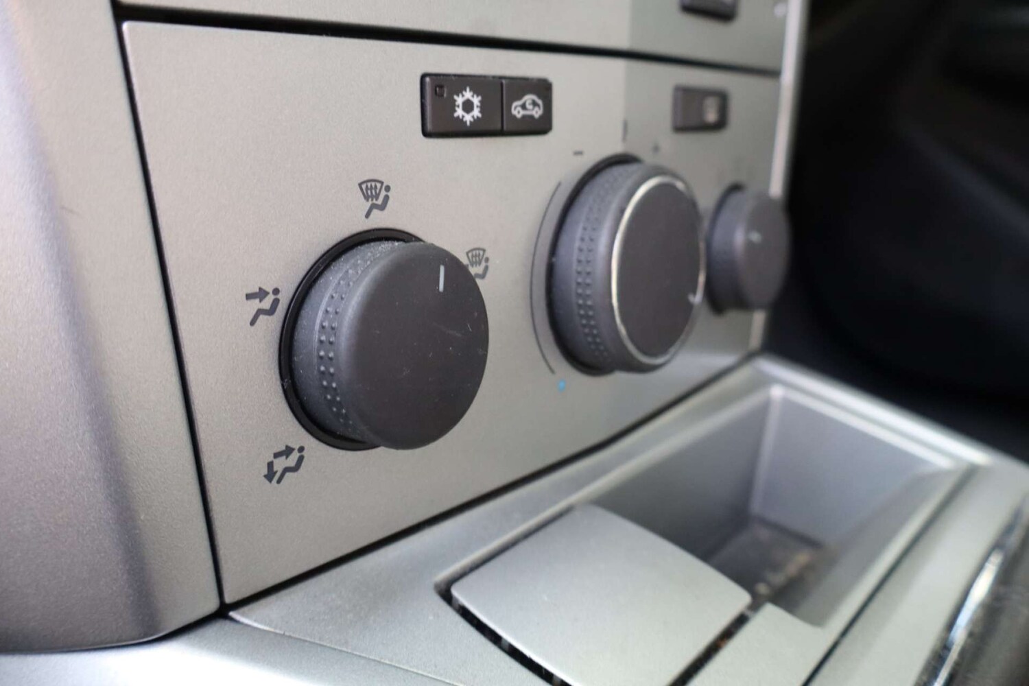 Used Vauxhall Astra 2009 for sale - 78162740: Photo 41