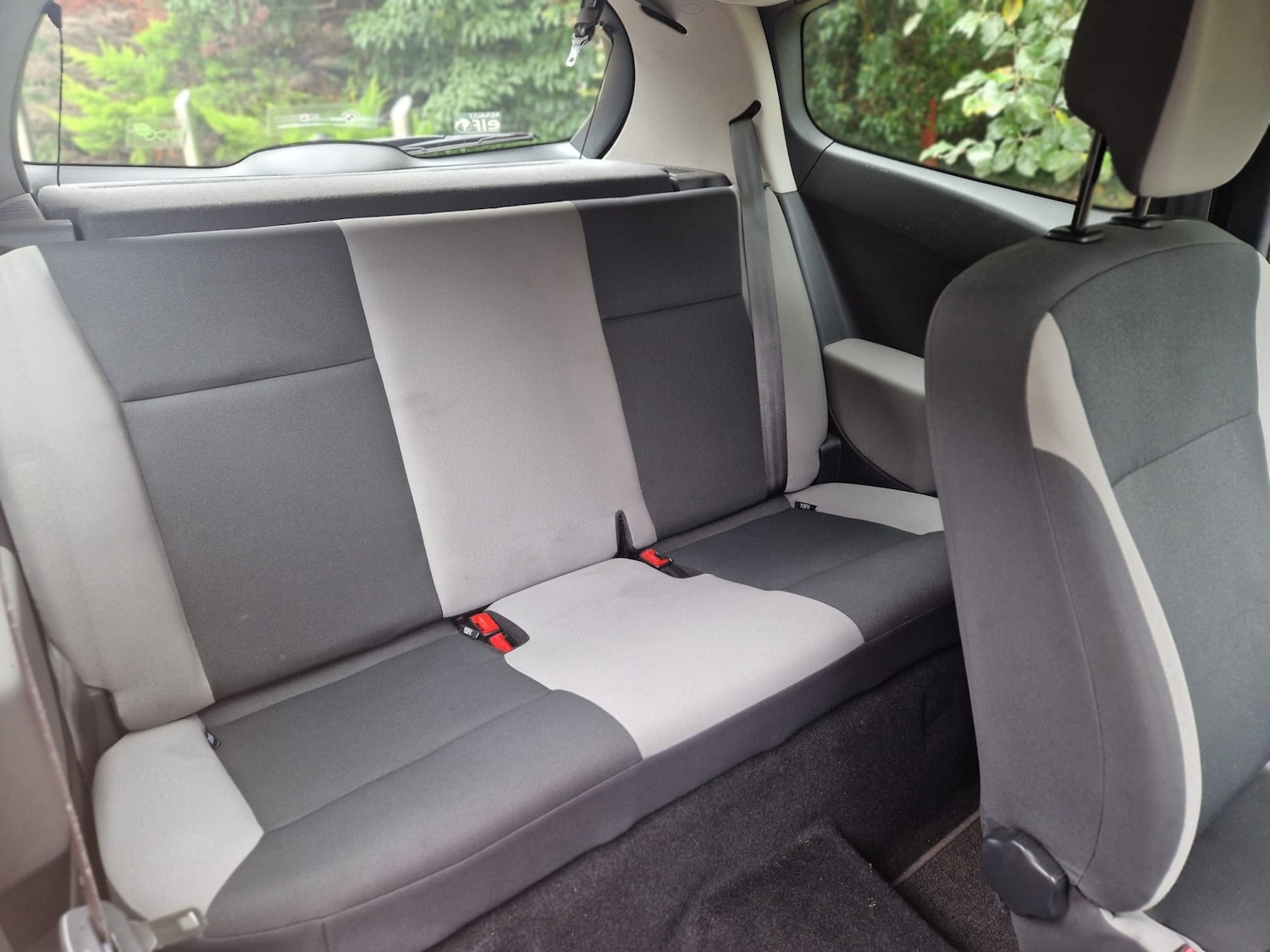 Used Renault Clio 2010 for sale - 76037476: Photo 14