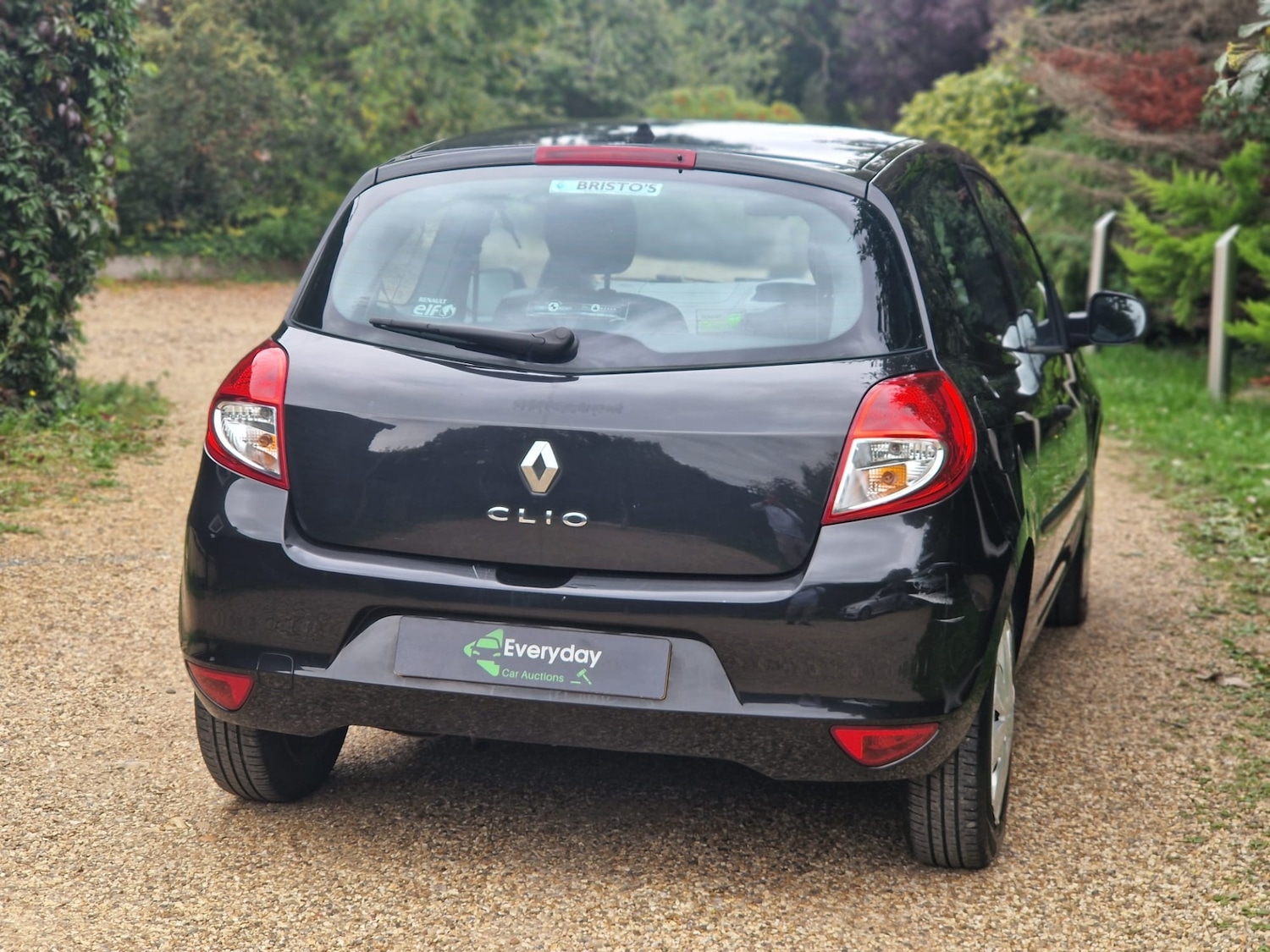 Used Renault Clio 2010 for sale - 76037476: Photo 20