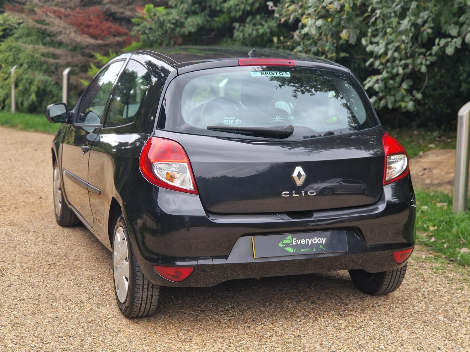 Used Renault Clio 2010 for sale - 76037476: Photo 22