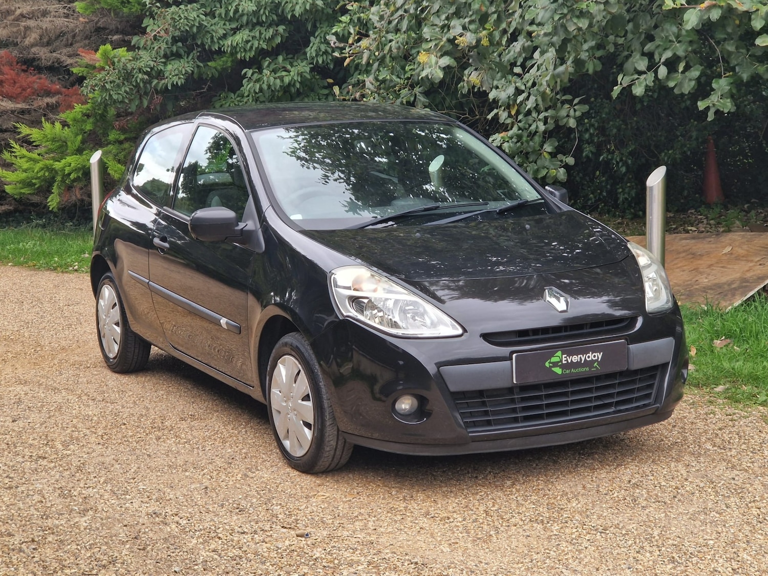 Used Renault Clio 2010 for sale - 76037476: Photo 7