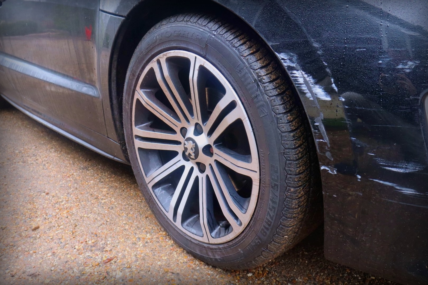 Used Peugeot RCZ 2011 for sale - 77136643: Photo 12