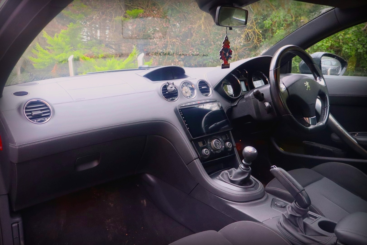 Used Peugeot RCZ 2011 for sale - 77136643: Photo 17