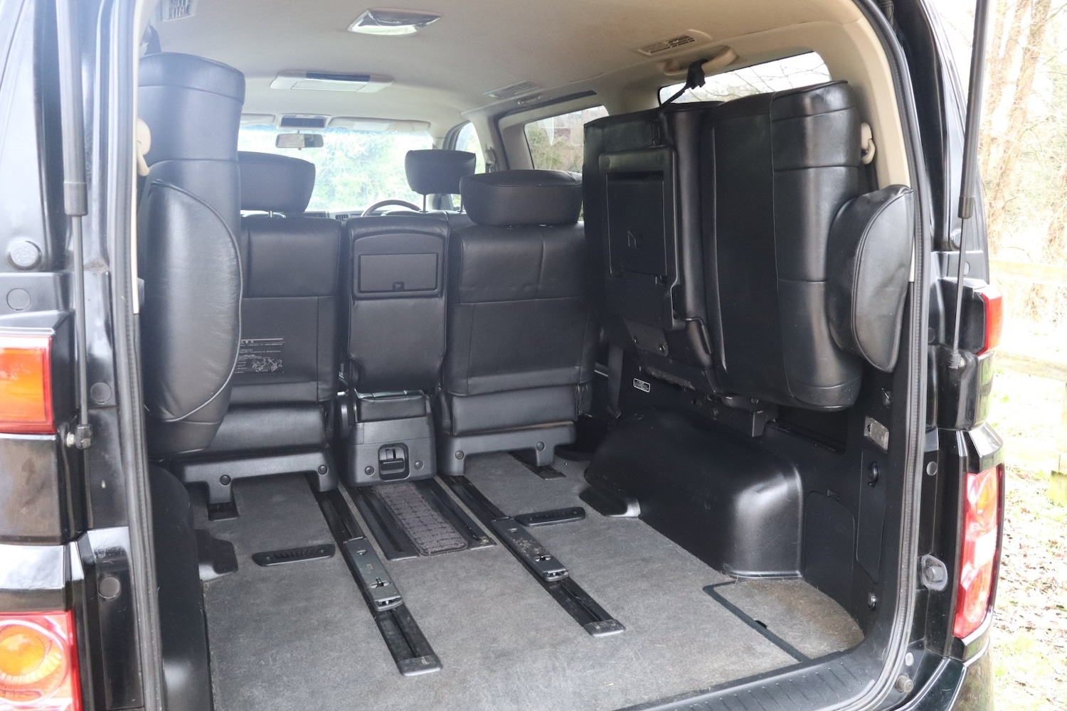 Used Nissan Elgrand 2022 for sale - 77590178: Photo 21