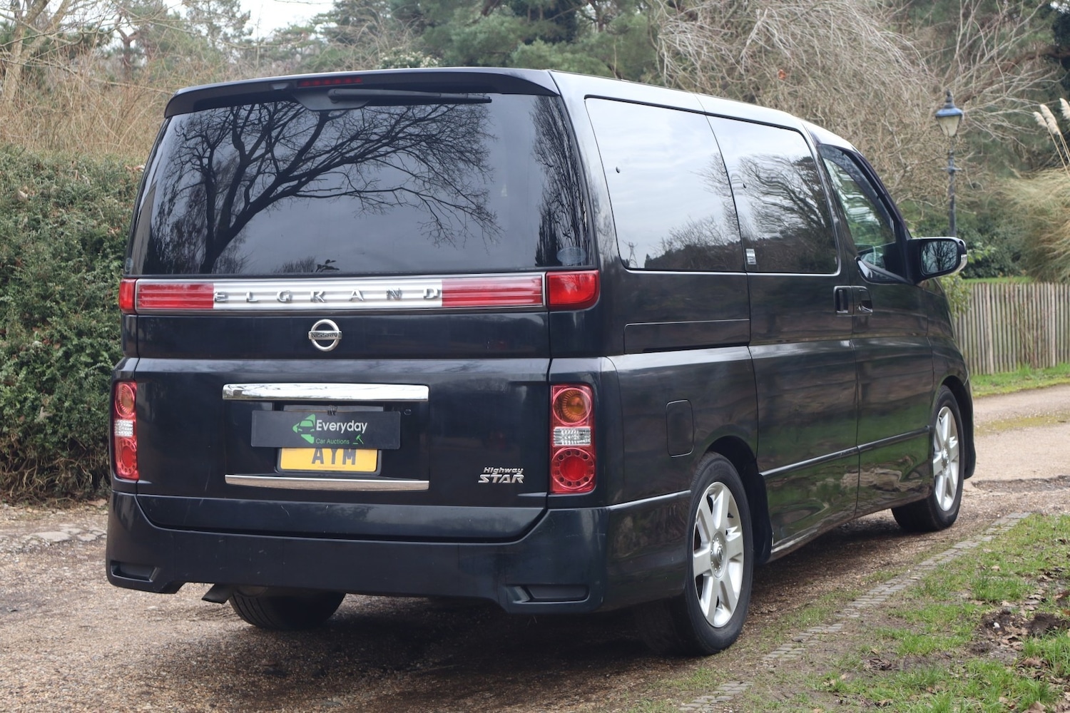 Used Nissan Elgrand 2022 for sale - 77590178: Photo 5