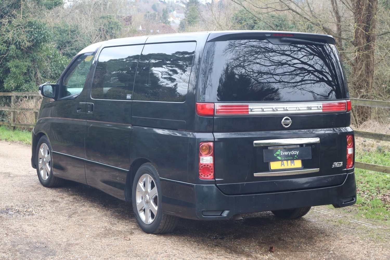 Used Nissan Elgrand 2022 for sale - 77590178: Photo 6