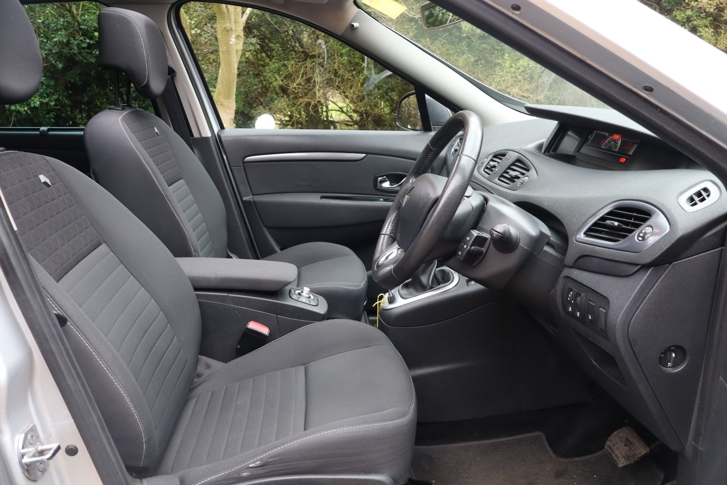 Used Renault Scenic 2016 for sale - 77689601: Photo 12