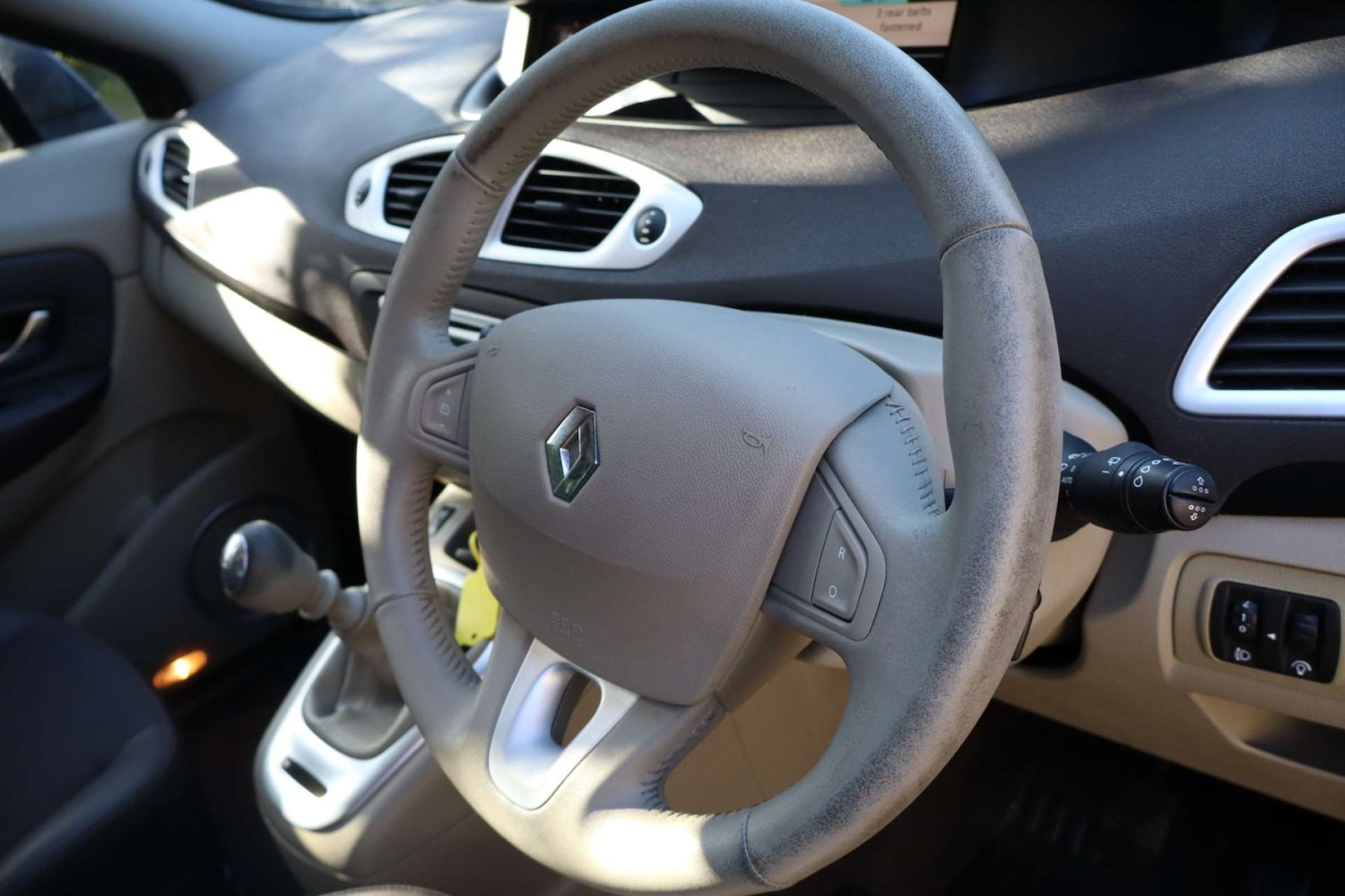 Used Renault Scenic 2010 for sale - 77916366: Photo 25