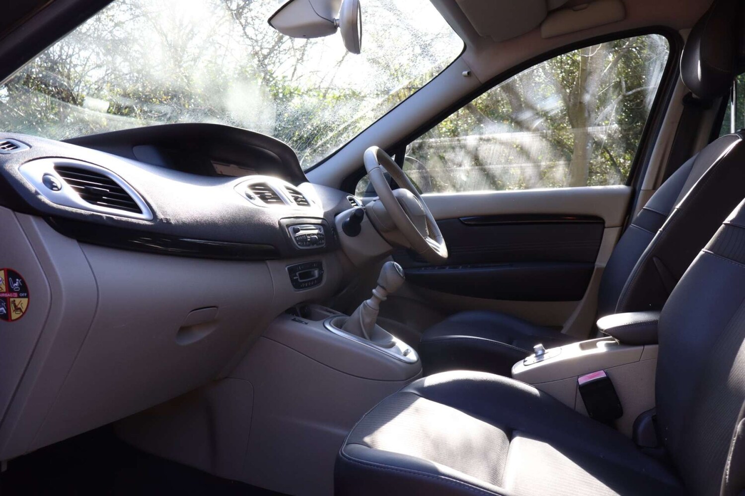 Used Renault Scenic 2010 for sale - 77916366: Photo 28