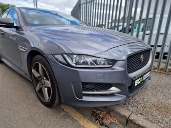 Used Jaguar XE 2017 for sale - 79448087: Photo