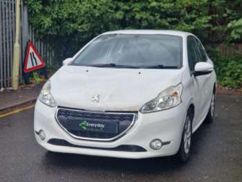 Used Peugeot 208 2014 for sale - 75313673: Photo