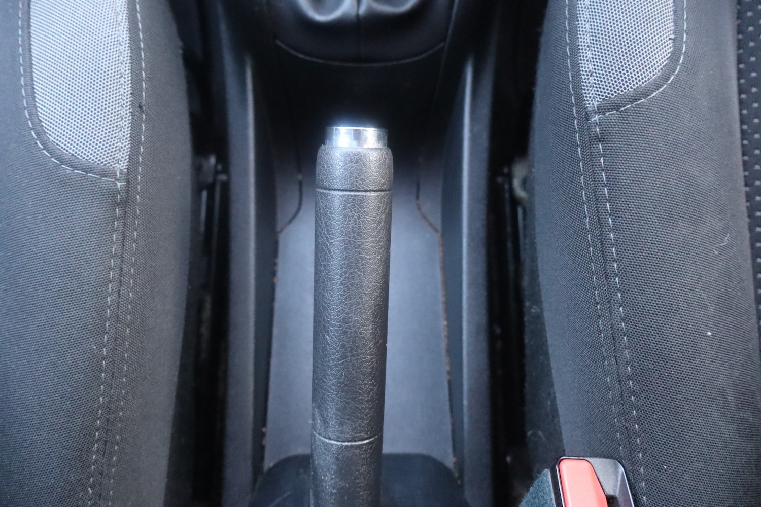 Used Peugeot 208 2014 for sale - 76777118: Photo 35