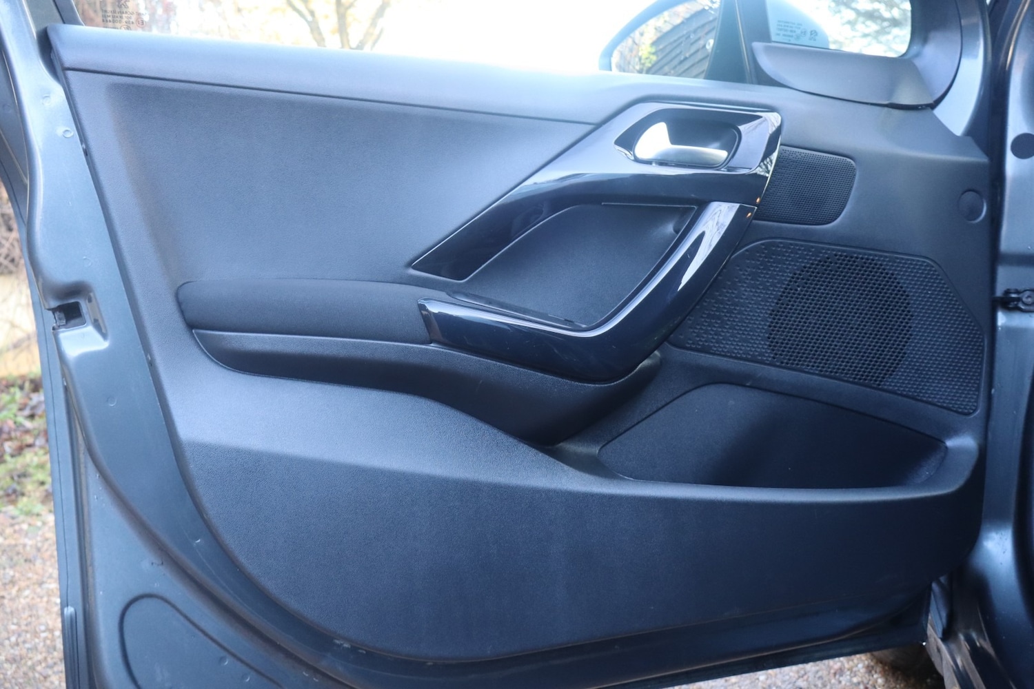 Used Peugeot 208 2014 for sale - 76777118: Photo 37