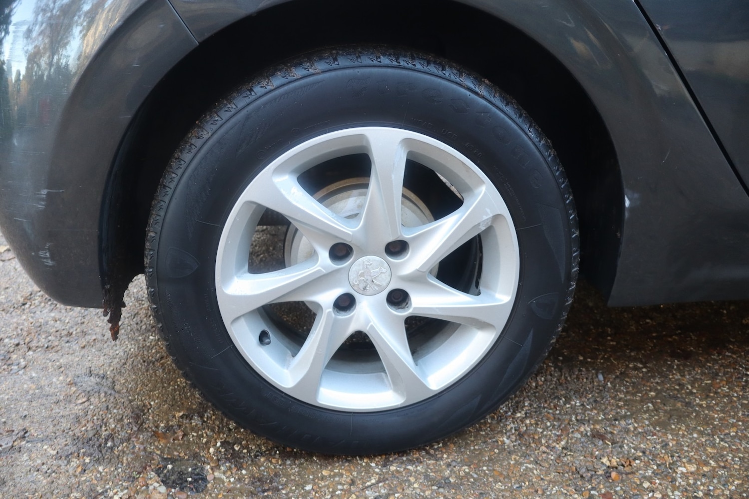 Used Peugeot 208 2014 for sale - 76777118: Photo 46