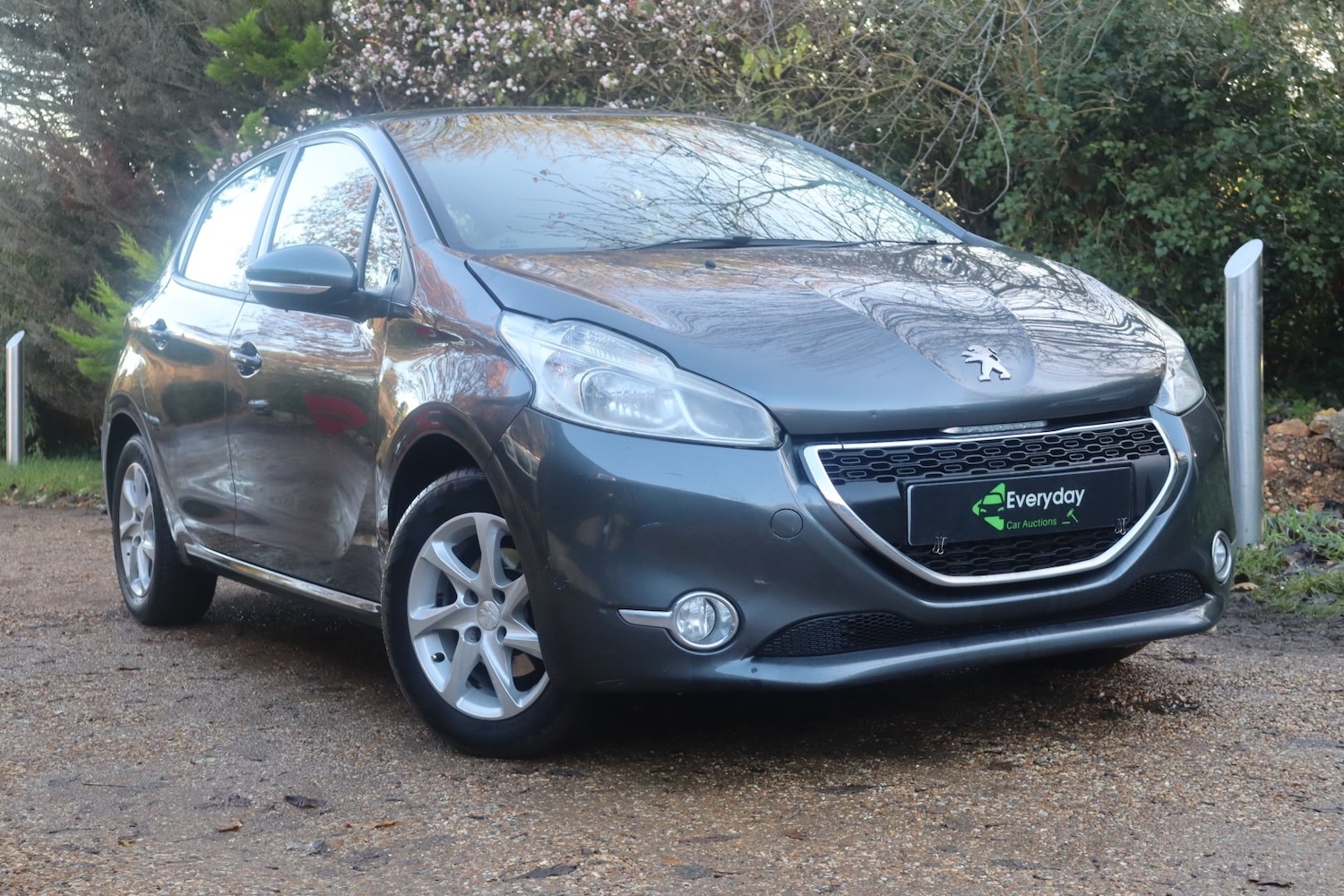 Used Peugeot 208 2014 for sale - 76777118: Photo 5