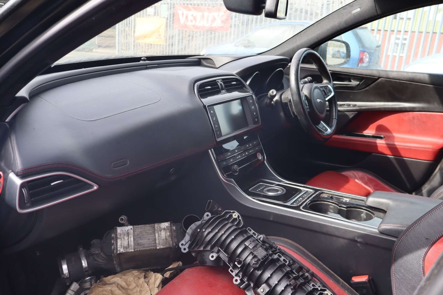 Used Jaguar XE 2016 for sale - 78196751: Photo 14