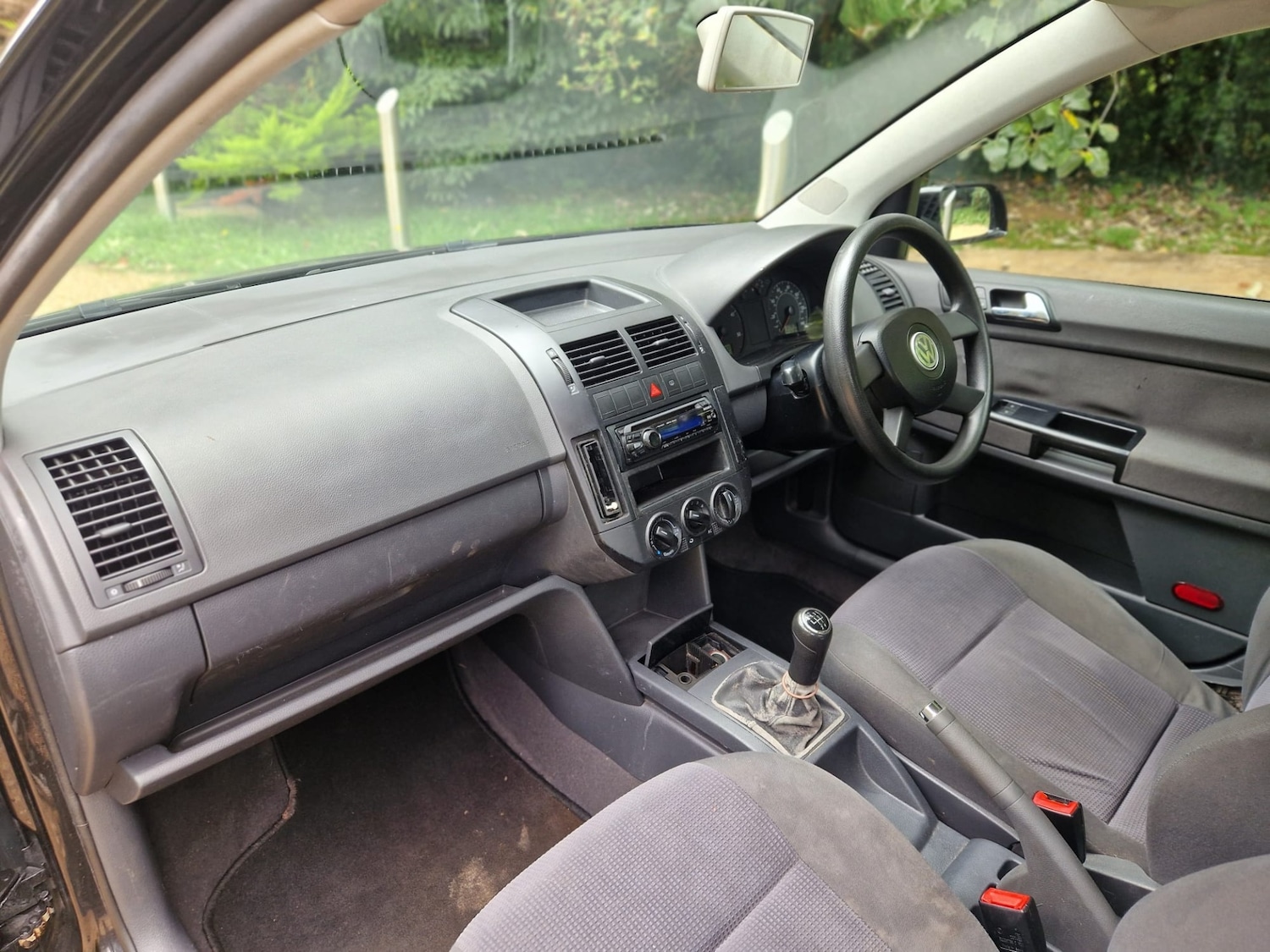Used Volkswagen Polo 2003 for sale - 76090010: Photo 13