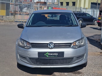 Used Volkswagen Polo 2010 for sale - 75593117: Photo