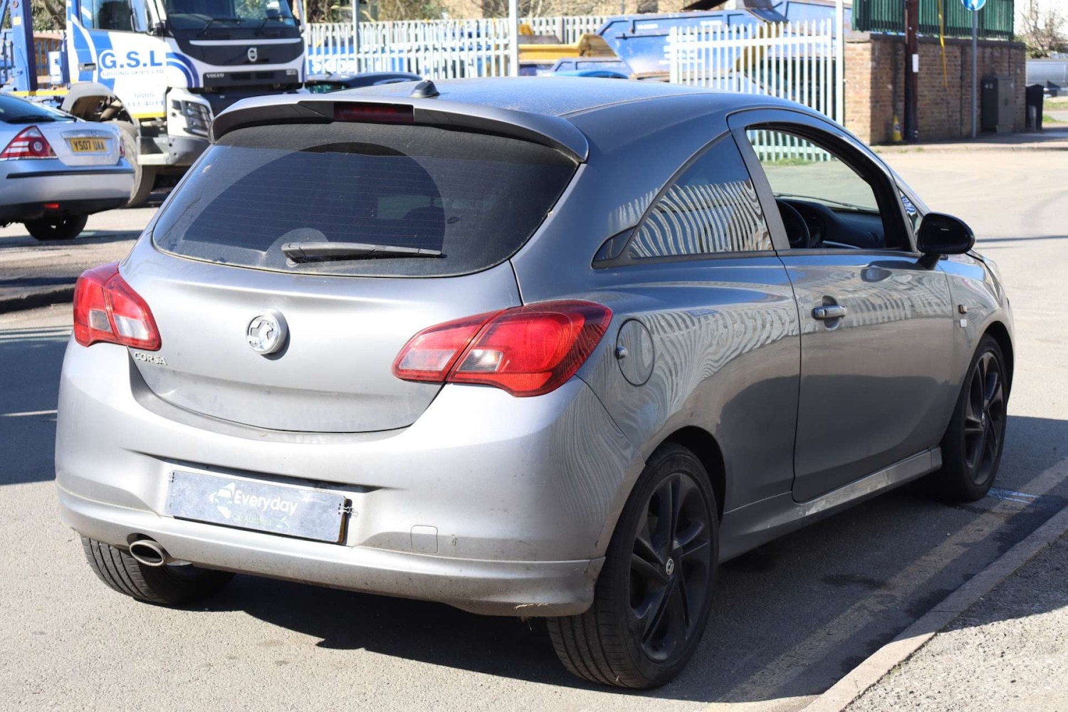 Used Vauxhall Corsa 2015 for sale - 77934063: Photo 5