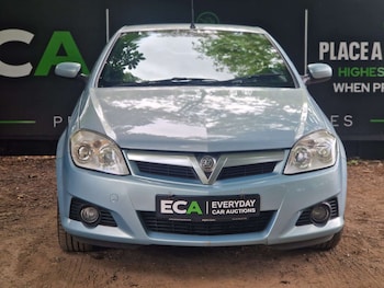 Used Vauxhall Tigra 2009 for sale - 78963397: Photo