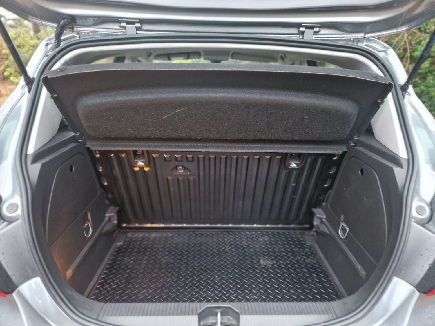 Used Vauxhall Corsa 2018 for sale - 76892026: Photo 44