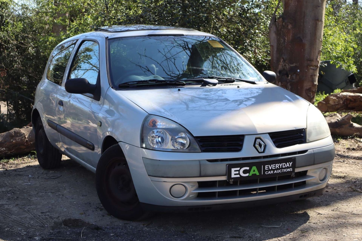 Used Renault Clio 2004 for sale - 78150127: Photo 1