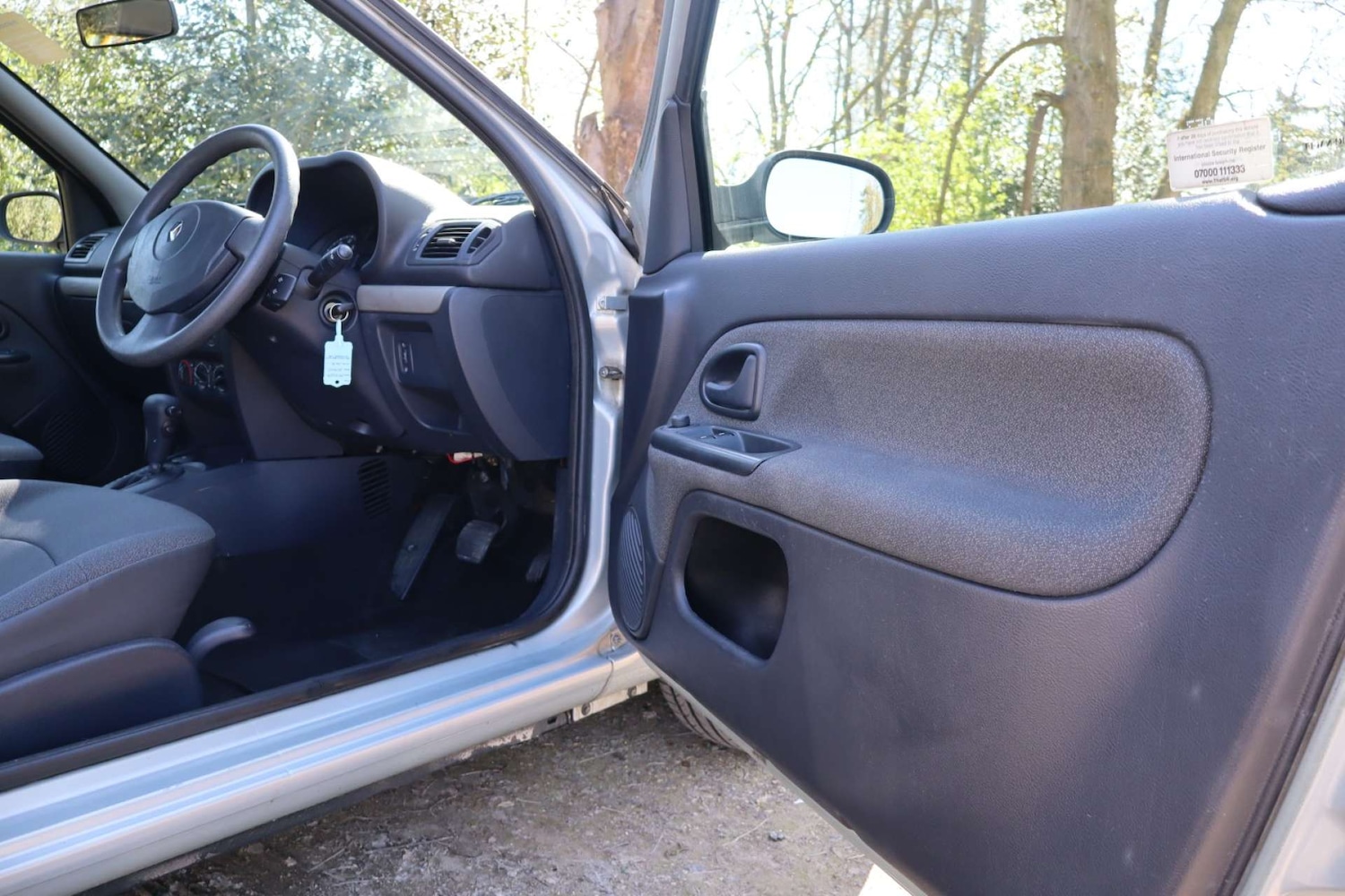 Used Renault Clio 2004 for sale - 78150127: Photo 20