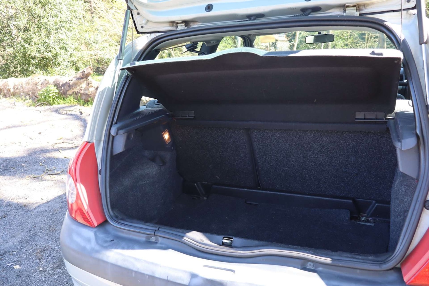 Used Renault Clio 2004 for sale - 78150127: Photo 35