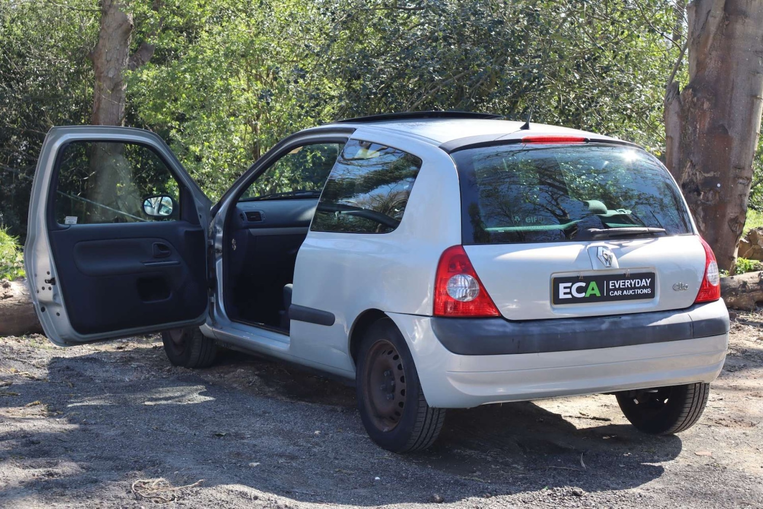 Used Renault Clio 2004 for sale - 78150127: Photo 38
