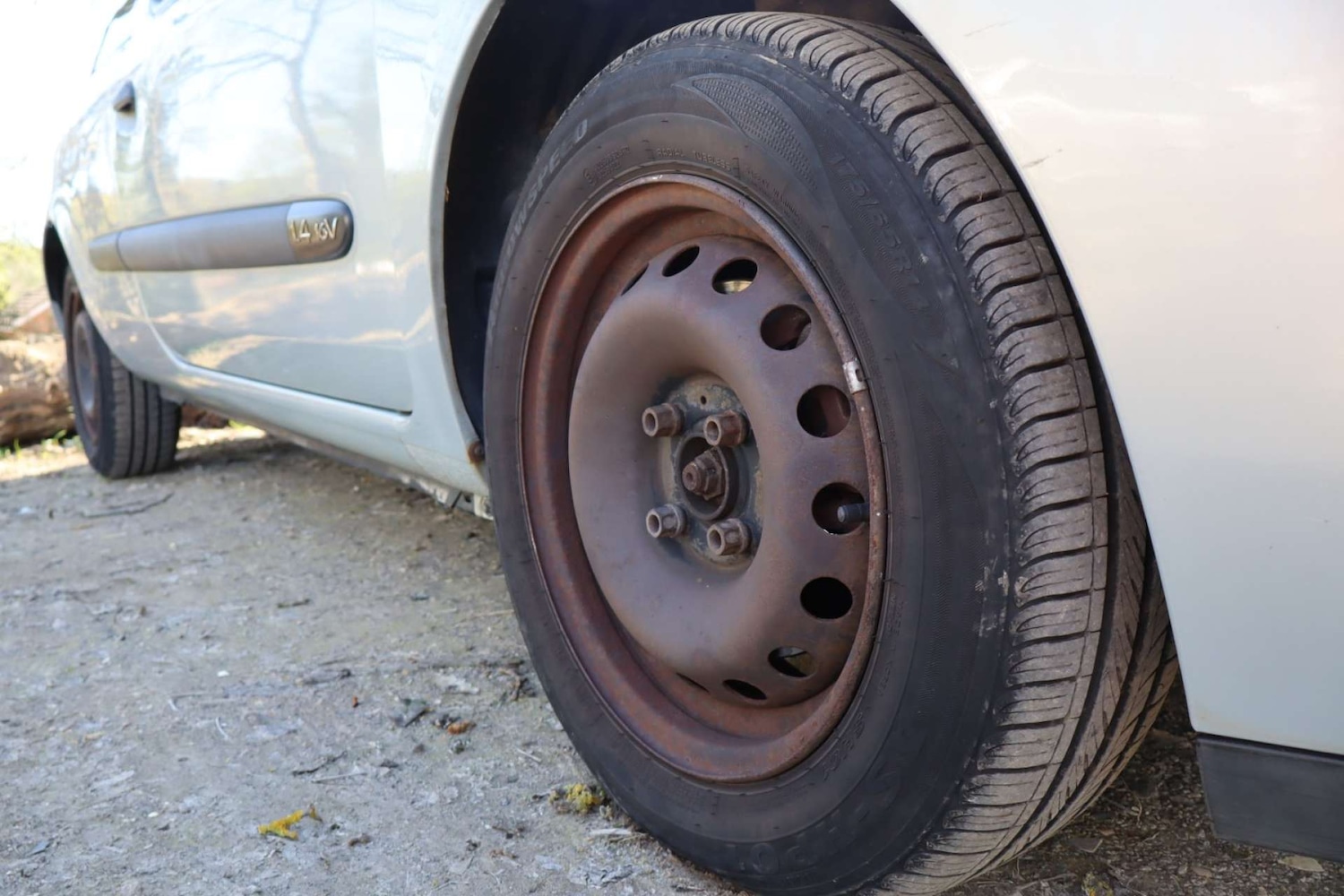 Used Renault Clio 2004 for sale - 78150127: Photo 39