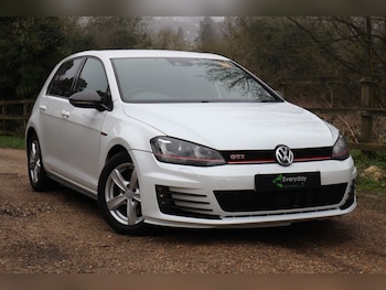 Used Volkswagen Golf 2014 for sale - 77732794: Photo