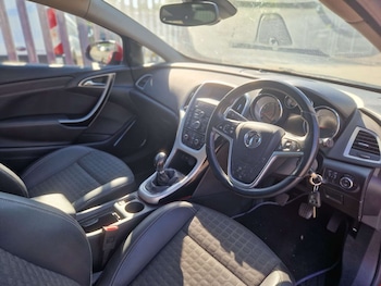 Used Vauxhall Astra GTC 2012 for sale - 78949977: Photo