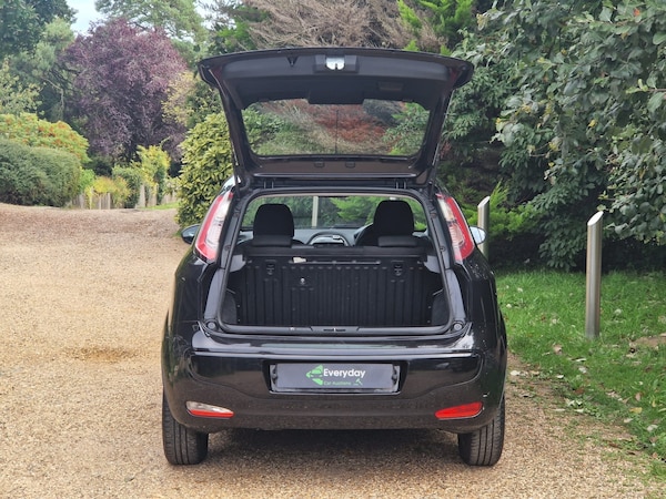 Used Fiat Punto Evo 2011 for sale - 76088801: Photo 24