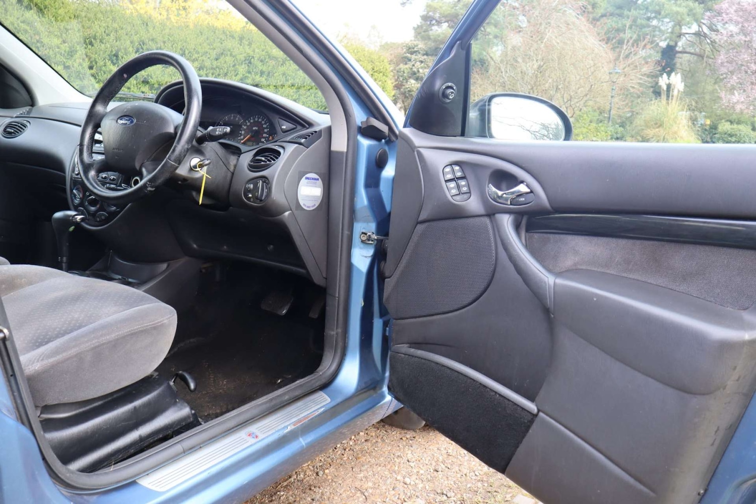 Used Ford Focus 2003 for sale - 77963160: Photo 18