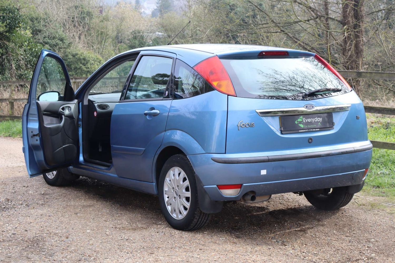 Used Ford Focus 2003 for sale - 77963160: Photo 24