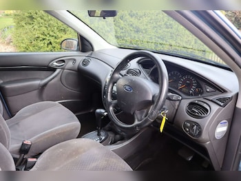 Used Ford Focus 2003 for sale - 77963160: Photo