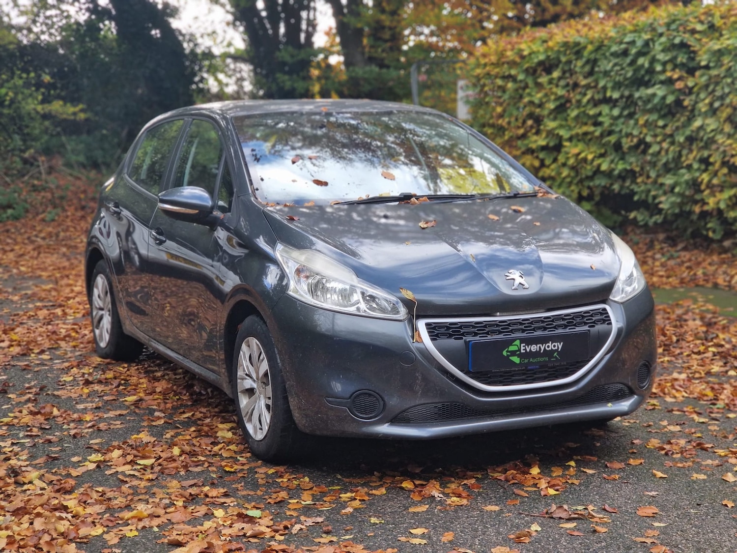 Used Peugeot 208 2013 for sale - 76436335: Photo 5