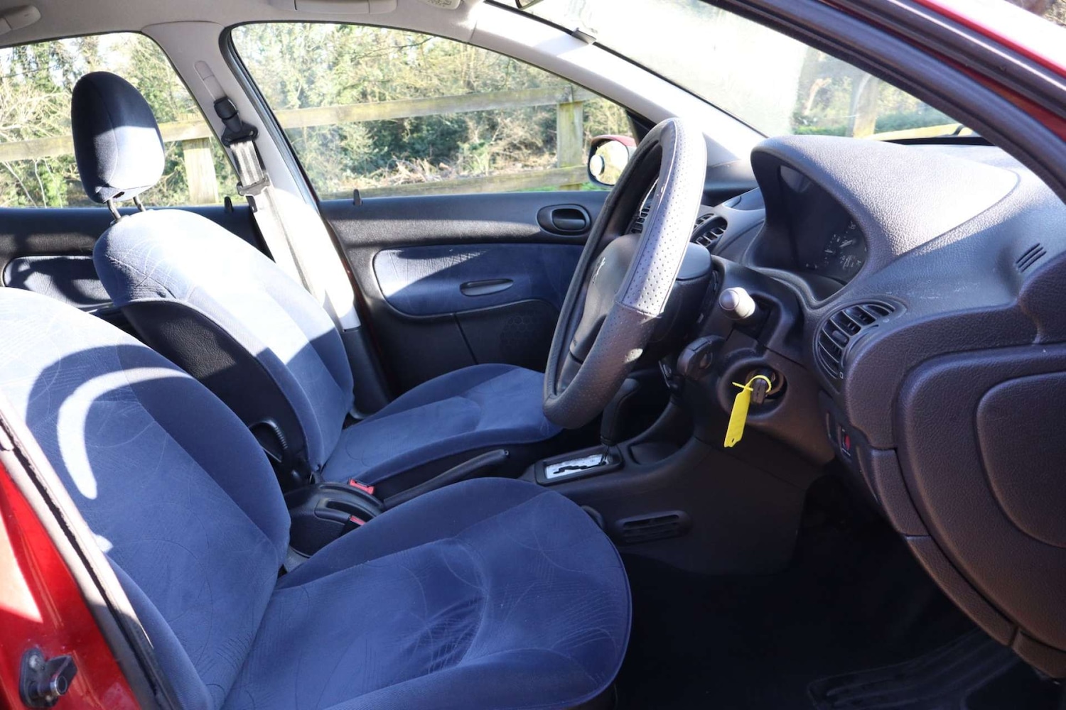 Used Peugeot 206 2001 for sale - 77937315: Photo 19