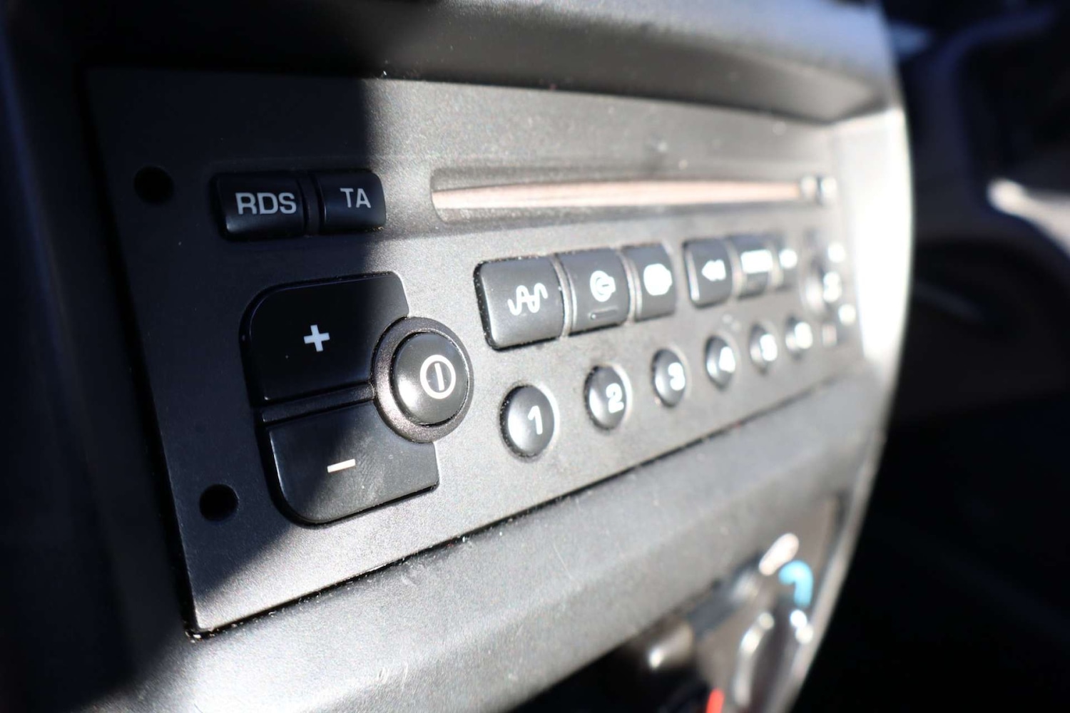 Used Peugeot 206 2001 for sale - 77937315: Photo 27