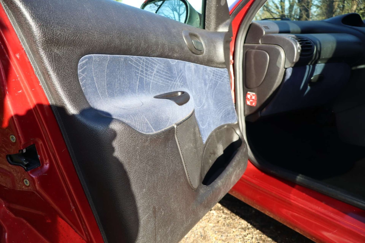 Used Peugeot 206 2001 for sale - 77937315: Photo 29