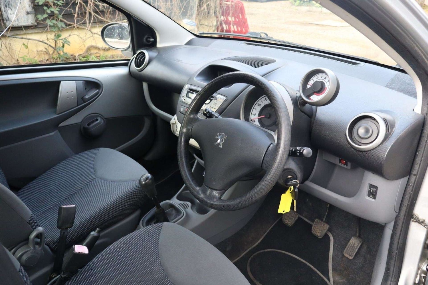 Used Peugeot 107 2006 for sale - 77919020: Photo 16