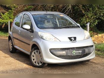 Used Peugeot 107 2006 for sale - 77919020: Photo