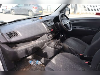 Used Vauxhall Combo 2014 for sale - 78242008: Photo