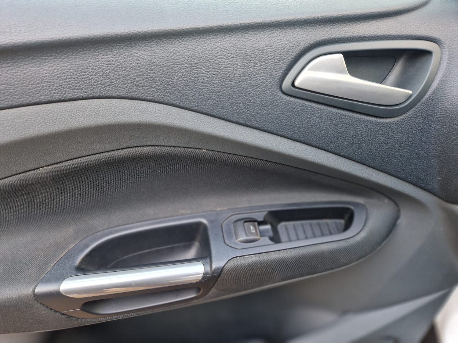 Used Ford C-Max 2014 for sale - 76845098: Photo 40