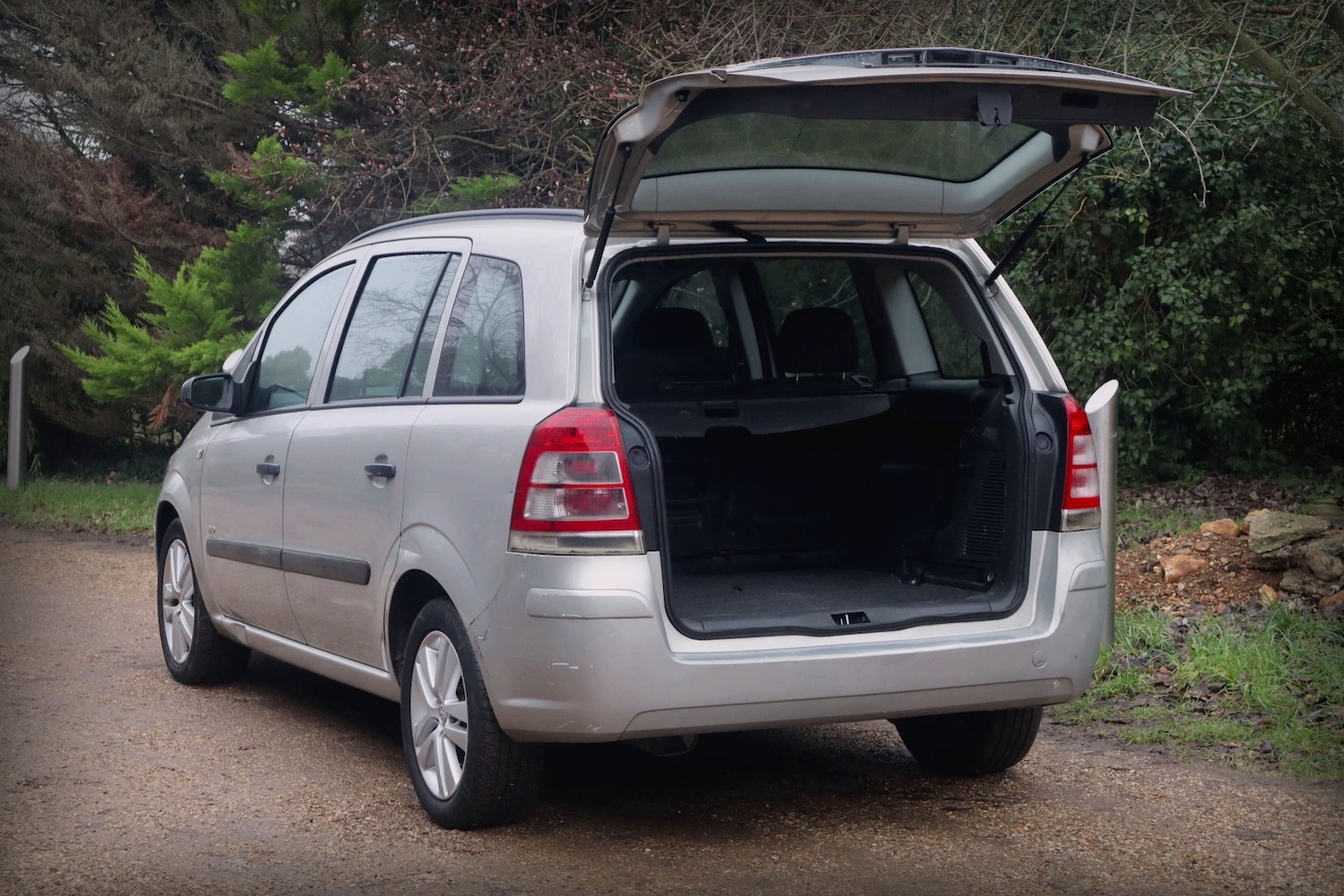 Used Vauxhall Zafira 2009 for sale - 77136190: Photo 23